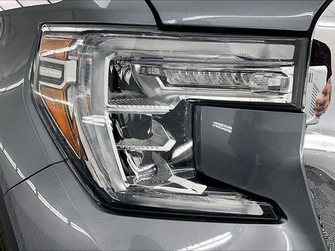 Used 2020 GMC Sierra 1500 Denali w/ Denali Ultimate Package AWD/4WD image 30