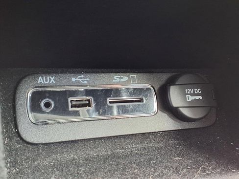 Used 2014 Jeep Grand Cherokee Limited w/ Trailer Tow Group IV image 23