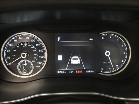 Used 2026 Genesis G70 2.5T Prestige image 5