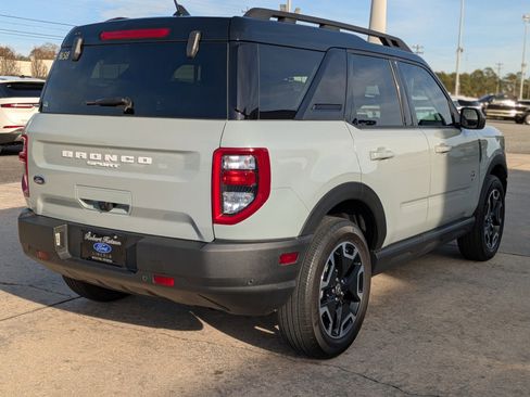 Used 2022 Ford Bronco Sport Outer Banks w/ Tech Package image 6