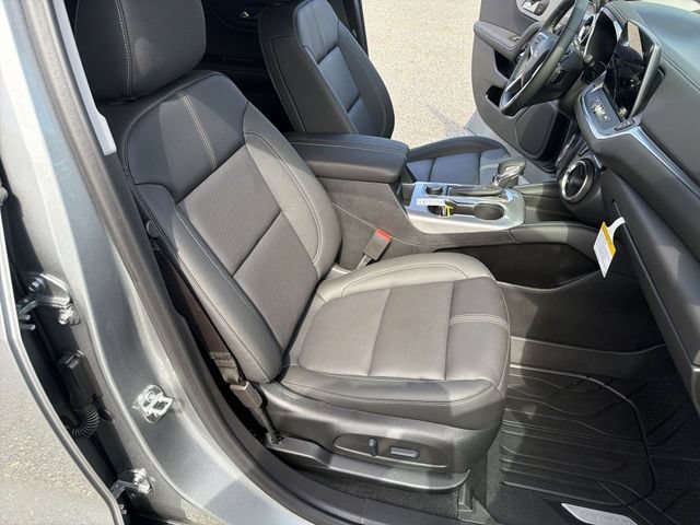 New 2026 Chevrolet Blazer LT w/ Midnight/Sport Edition AWD/4WD image 29