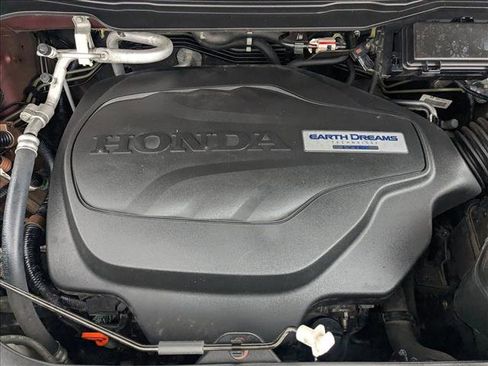 Used 2020 Honda Pilot Touring image 25