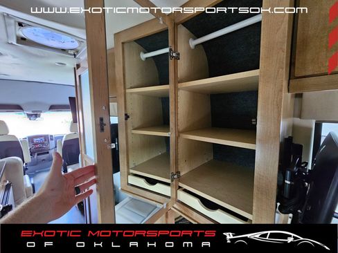 Used 2017 Mercedes-Benz Sprinter 3500 image 27