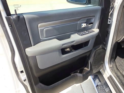Used 2018 RAM 1500 Big Horn AWD/4WD image 11