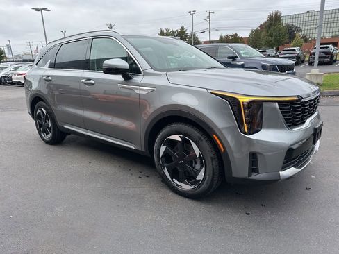New 2026 Kia Sorento EX AWD/4WD image 4