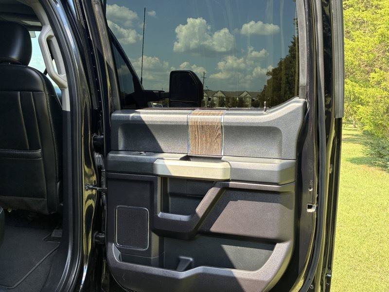 Used 2021 Ford F250 Lariat AWD/4WD image 18