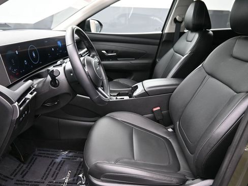 Certified 2025 Hyundai Tucson SEL image 10