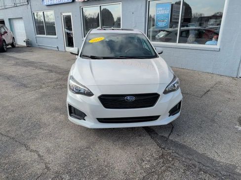 Used 2019 Subaru Impreza 2.0i Sport image 2