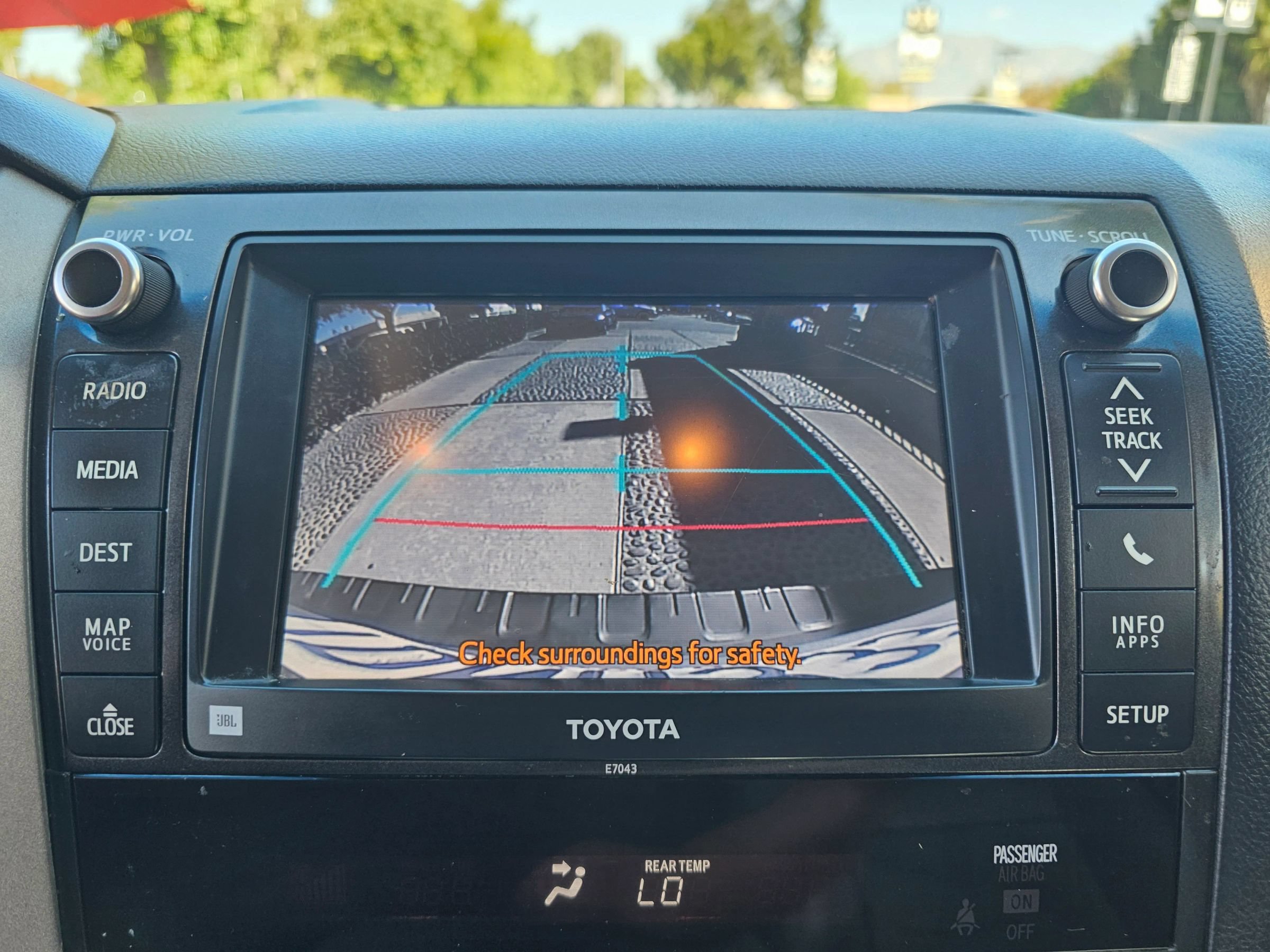 Used 2013 Toyota Sequoia Limited AWD/4WD image 13