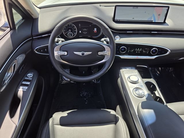 Used 2024 Genesis GV70 2.5T w/ Select Package AWD/4WD image 12