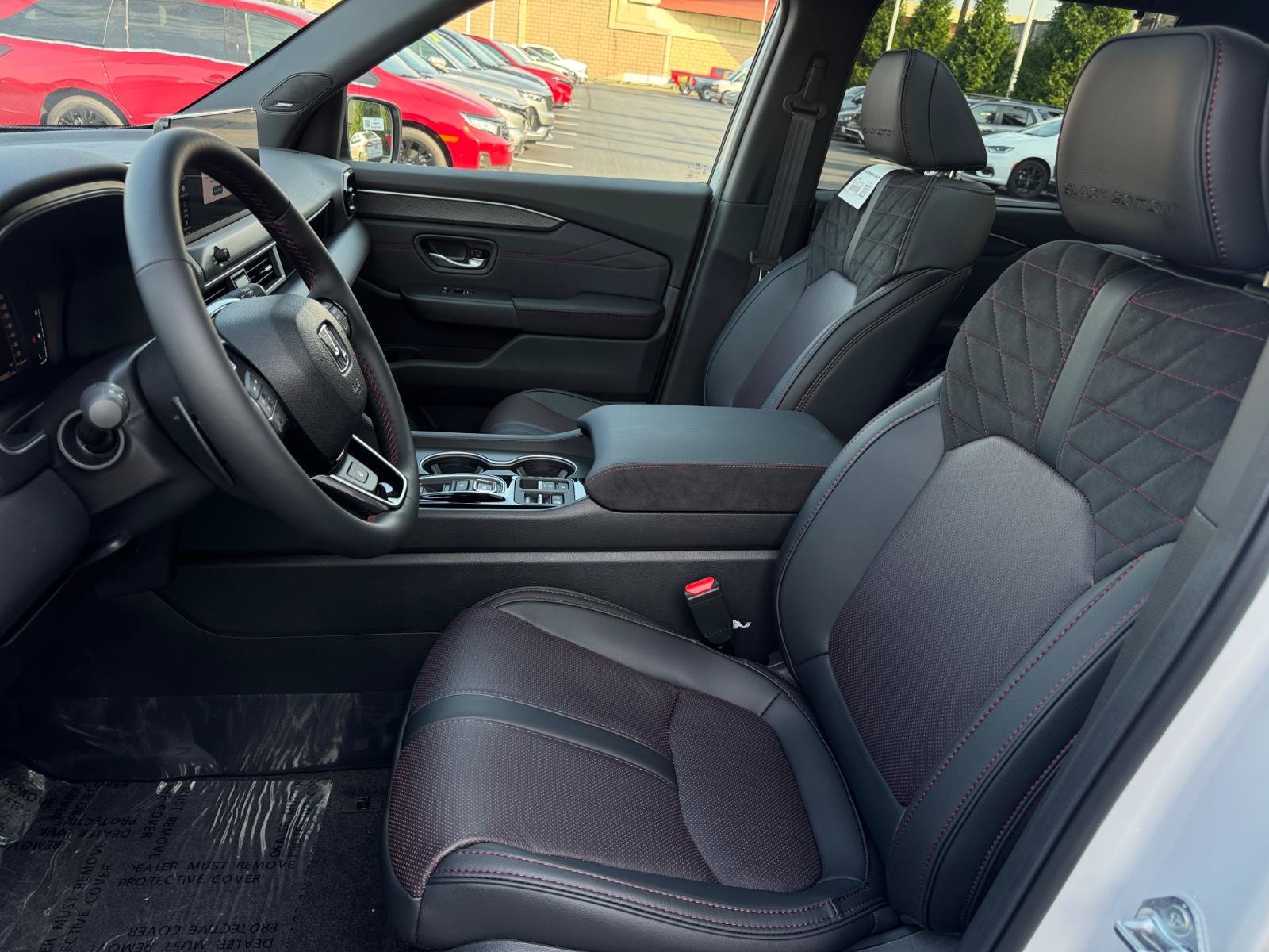 New 2026 Honda Pilot Black Edition image 6