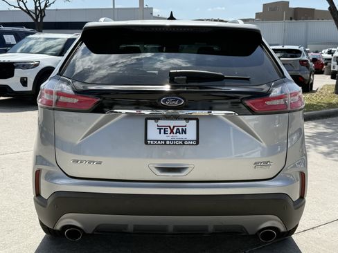 Used 2020 Ford Edge SEL w/ Convenience Package image 6