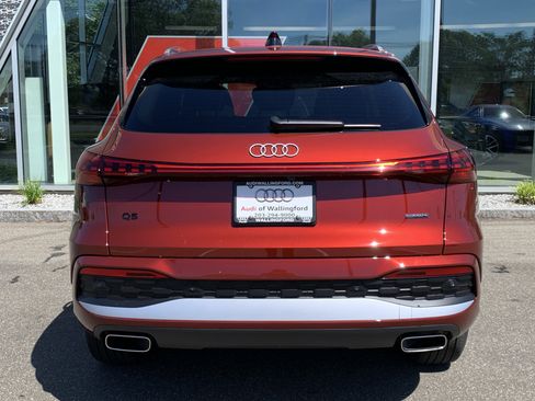 New 2025 Audi Q5 Premium Plus AWD/4WD image 7