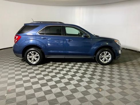 Used 2017 Chevrolet Equinox LT w/ Convenience Package AWD/4WD image 5