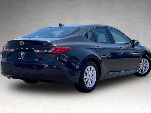 Used 2025 Toyota Camry LE FWD image 35