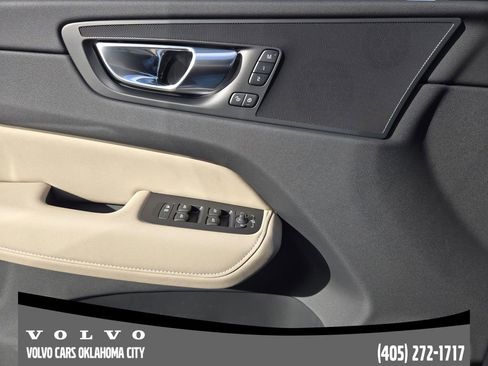 Used 2026 Volvo XC60 B5 Plus w/ Protection Package Premier AWD/4WD image 22