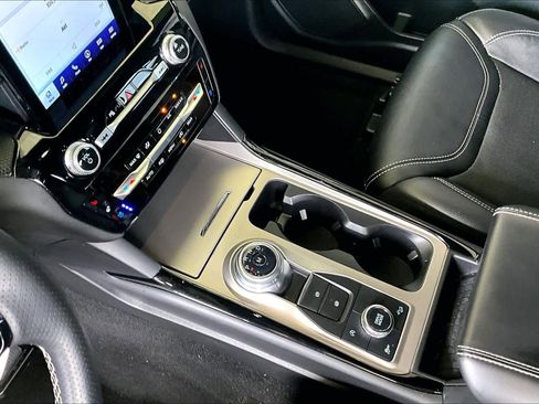 Used 2023 Ford Explorer ST w/ Equipment Group 401A AWD/4WD image 17