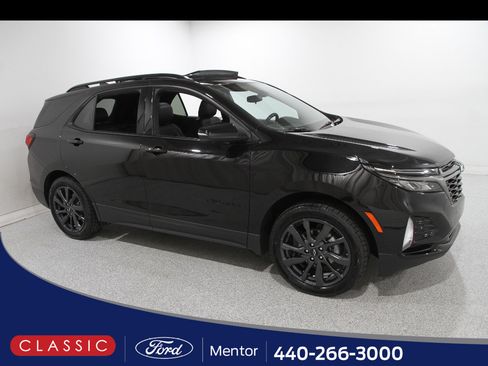 Used 2023 Chevrolet Equinox RS w/ RS Leather Package AWD/4WD image 1