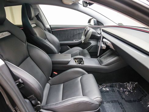 Used 2024 Tesla Model 3 Performance AWD/4WD image 16