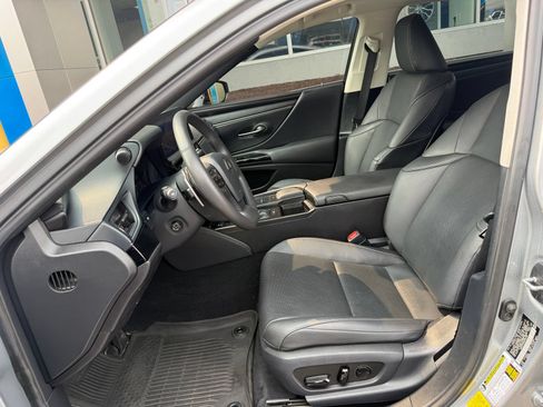 Used 2022 Lexus ES 350 w/ Premium Package FWD image 20