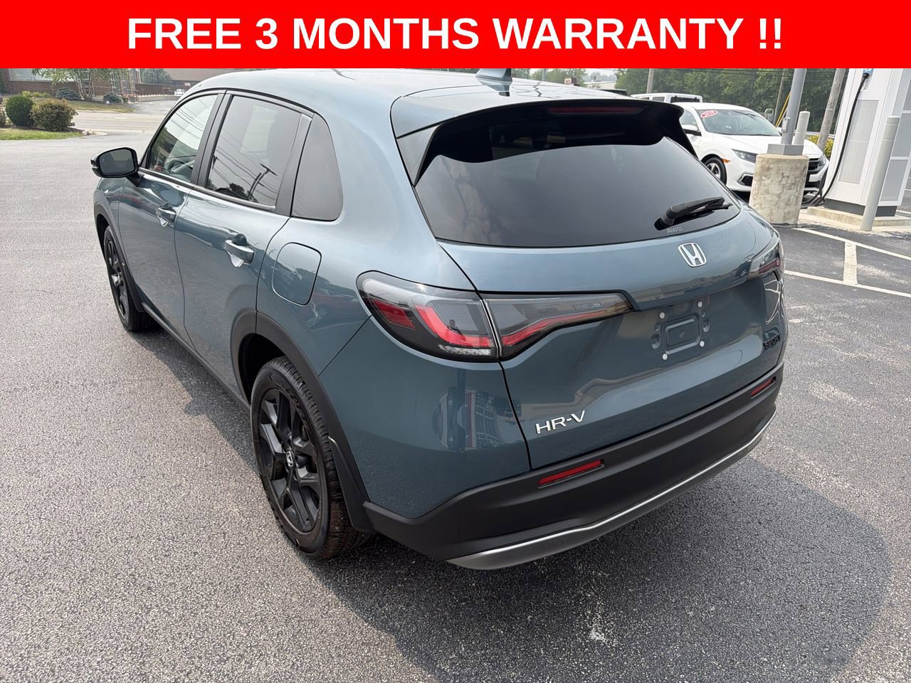 Used 2024 Honda HR-V Sport image 27