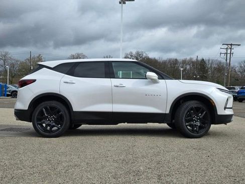 New 2025 Chevrolet Blazer LT w/ Driver Confidence Package image 12