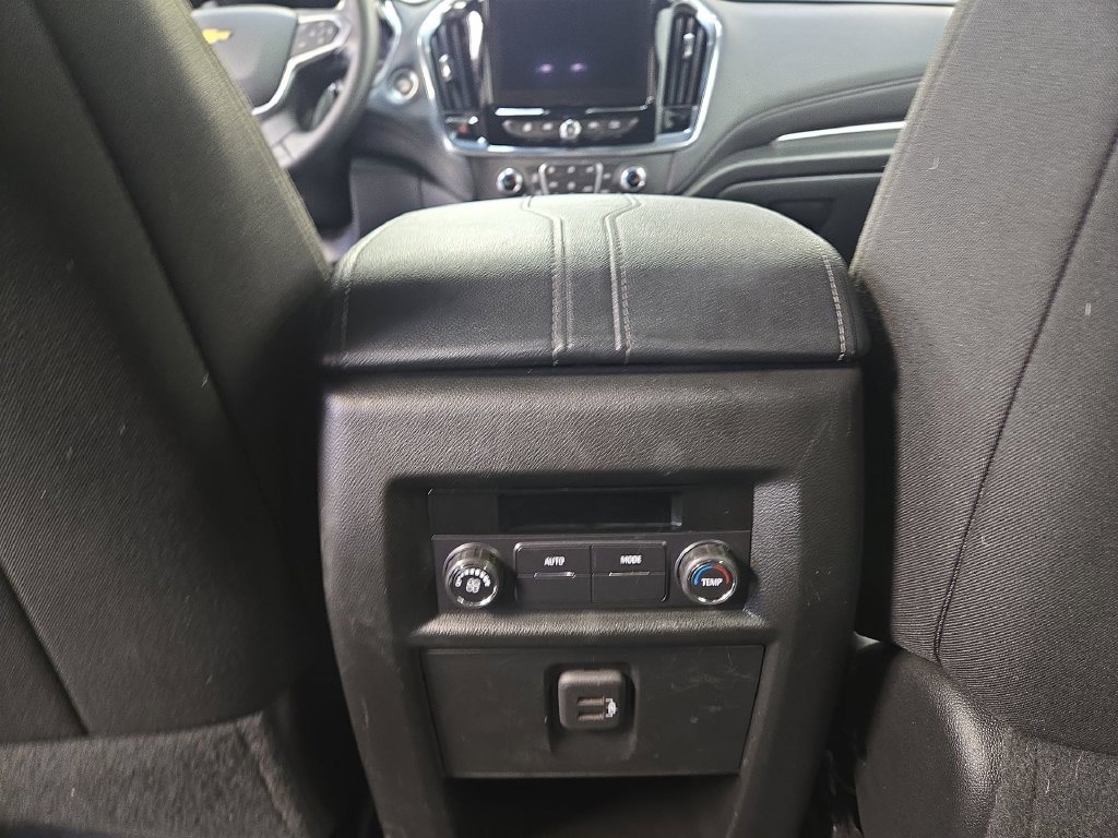 Certified 2024 Chevrolet Traverse LT FWD image 29