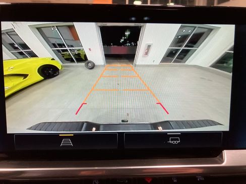 Used 2024 Chevrolet Silverado 2500 LT image 21