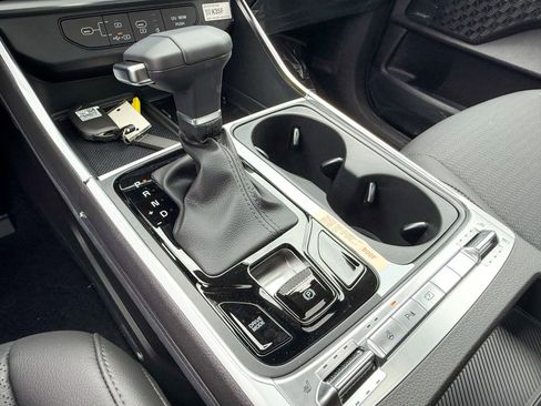 New 2026 Kia Carnival SX Prestige FWD image 23