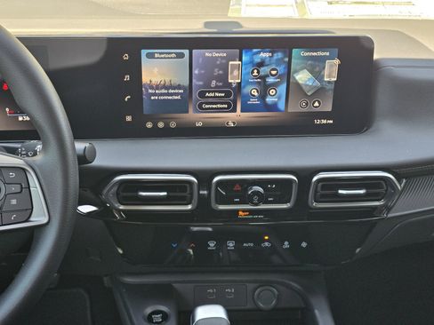 New 2026 Nissan Sentra SV FWD image 15