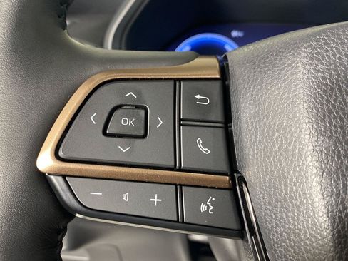 Used 2025 Toyota Grand Highlander AWD Hybrid image 13
