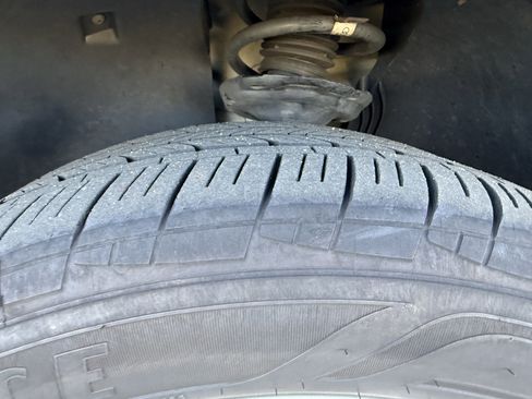 Used 2023 Volkswagen Atlas SE w/ Panoramic Sunroof Package image 12