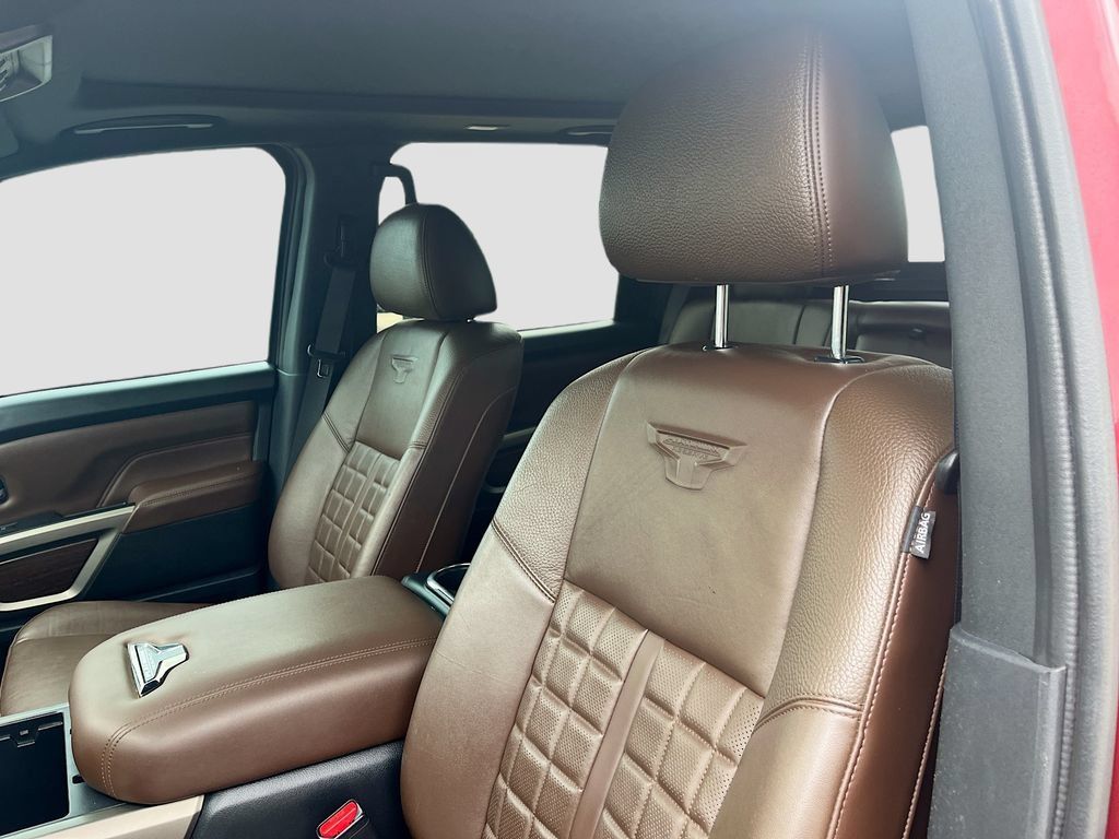 Used 2024 Nissan Titan Platinum Reserve w/ Moonroof Package AWD/4WD image 22