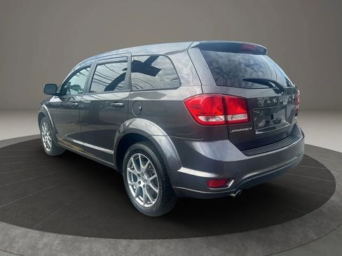 Used 2015 Dodge Journey R/T w/ Flexible Seating Group image 7