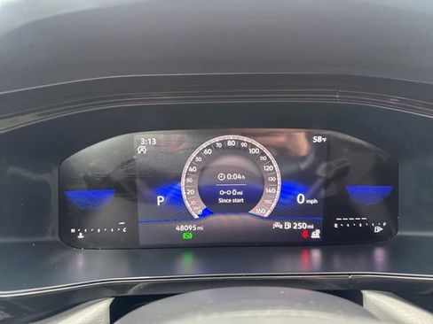 Used 2024 Volkswagen Taos S image 24