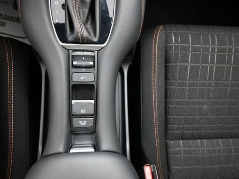 Used 2024 Honda HR-V Sport image 21