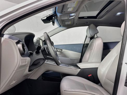 Used 2021 Hyundai Kona Limited w/ Cargo Package FWD image 20