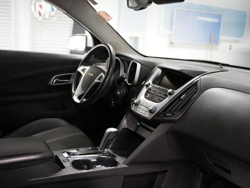 Used 2013 Chevrolet Equinox LT w/ Driver Convenience Package image 19