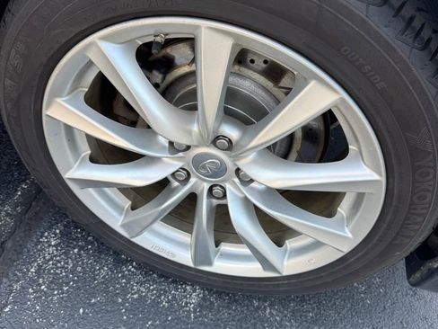 Used 2012 INFINITI G37 x Coupe w/ Premium Pkg AWD/4WD image 9