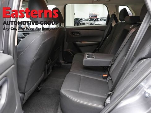 Used 2024 Nissan Rogue S AWD/4WD image 22