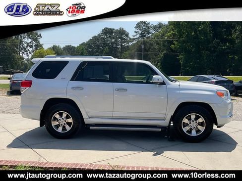 Used 2013 Toyota 4Runner SR5 w/ Convenience Pkg RWD image 9