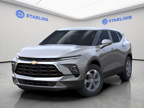 New 2025 Chevrolet Blazer LT w/ Driver Confidence Package image 8