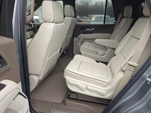 New 2026 GMC Yukon Denali w/ Sun & Power Step Package image 5