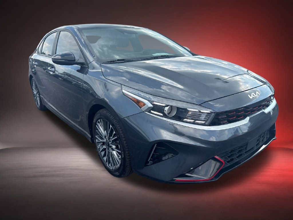 Used 2023 Kia Forte GT-Line w/ GT-Line Premium Package FWD image 3
