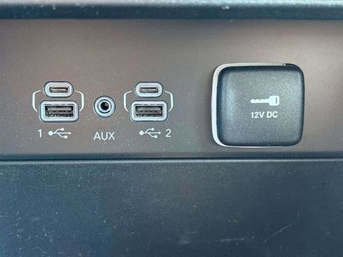 Used 2023 Jeep Grand Cherokee Summit image 25