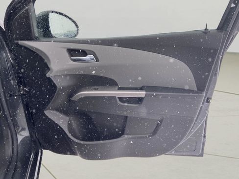 Used 2019 Chevrolet Sonic Premier image 19