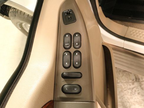 Used 2000 Ford Excursion Limited image 55