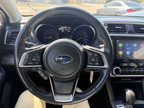 Used 2019 Subaru Outback 2.5i Premium image 32