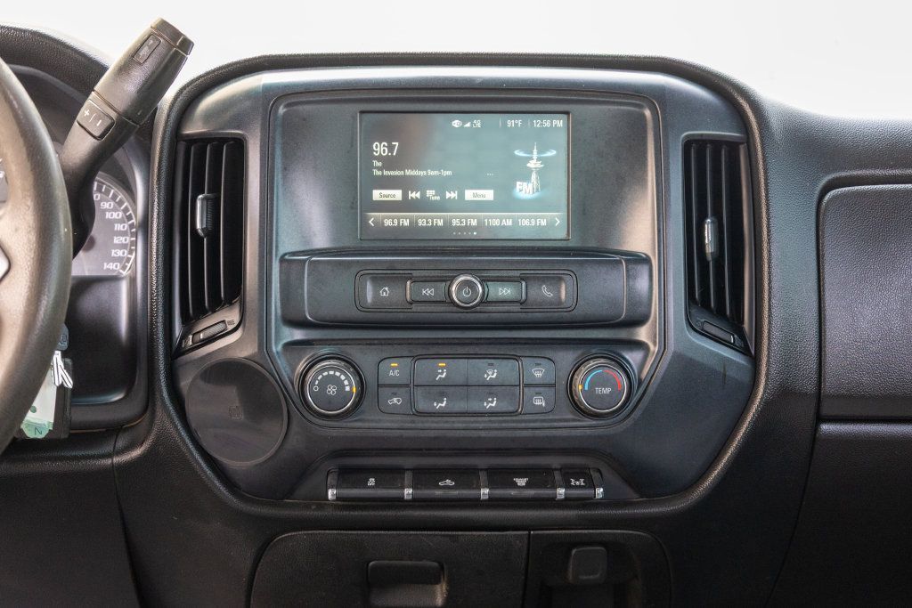 Used 2018 GMC Sierra 3500 4x4 Crew Cab w/ Sierra Convenience Package image 16