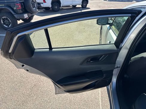 Used 2024 Toyota Prius LE image 32